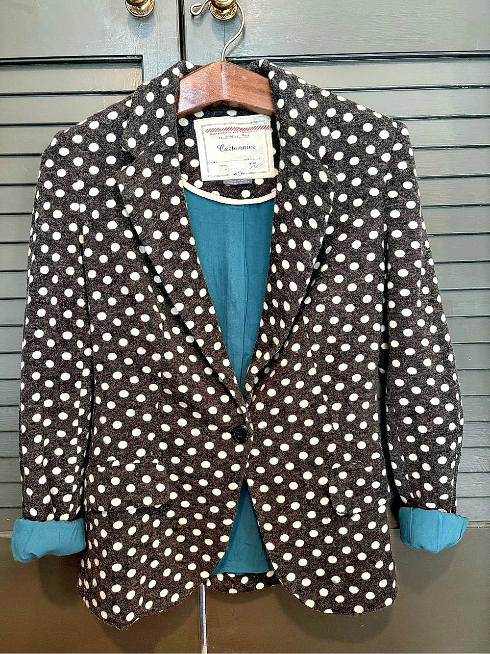 Cartonnier Polka Dot Blazer academia office, quirky teacher JessicaDay